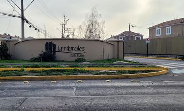 CASA EN CONDOMINIO LOS UMBRALES DE BUIN