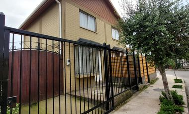CASA EN CONDOMINIO LOS UMBRALES DE BUIN