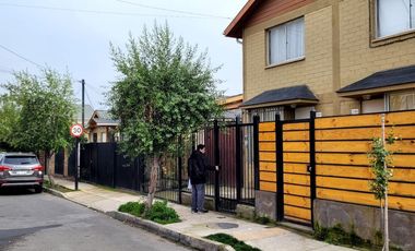 CASA EN CONDOMINIO LOS UMBRALES DE BUIN