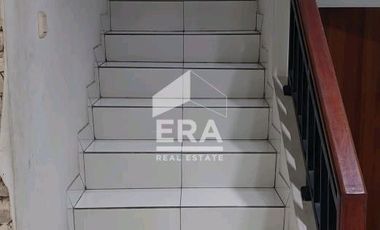 Rumah 2 Lantai Furnished di Galuh Mas Karawang, 4 KT Sudah SHM