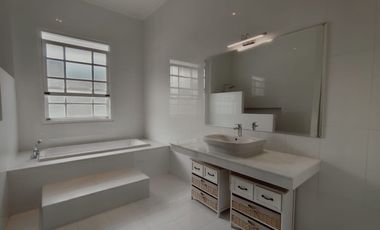 For Rent Brand New Luxury House In Brawijaya, Kebayoran Baru - 700 M² 4BR, Private Pool & Lift