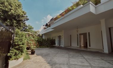 For Rent Brand New Luxury House In Brawijaya, Kebayoran Baru - 700 M² 4BR, Private Pool & Lift