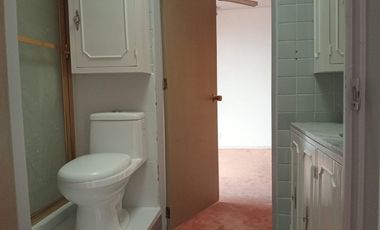 RENTA CASA EN BOULEVARES NAUCALPAN, CERCA DE WALMART EXPRESS