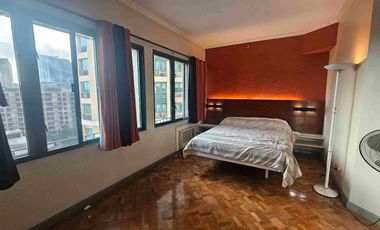 FOR SALE: 1BR with parking at Renaissance 2000, Meralco Ave Pasig