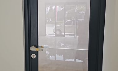Disewakan Ruko 3 Lantai Rapi Siap Pakai di BSD