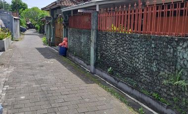 JUAL RUMAH PUSAT KOTA-SULI