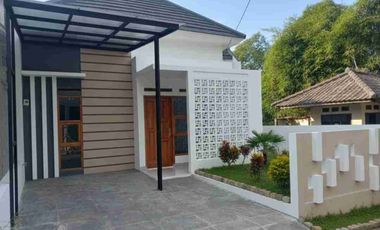 RUMAH SIAP HUNI HAJI GOFUR 20 MENIT DARI PEMKOT CIMAHI