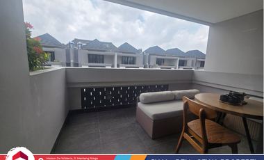 Unit Terbatas! Rumah Mewah 3 Lantai Art Deco Bukit Podomoro Jakarta - Siap Huni