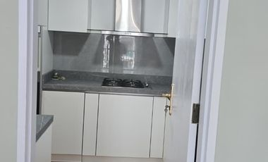 Sewa Apartemen Golfhill Terraces Pondok Indah, Jakarta Selatan 2+1BR Furnished
