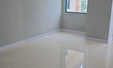 Sewa Apartemen Golfhill Terraces Pondok Indah, Jakarta Selatan 2+1BR Furnished