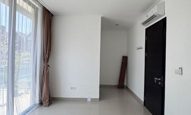 Rumah Modern Osaka Residences PIK 2 6x10 3+1KT Semi Furnished