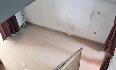 Dijual Rumah 2 Lantai Nempel Graha Raya Bintaro, Pondok Serut