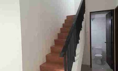 Rumah Mewah Disewakan Murah Di Laguna Spring Jogjakarta