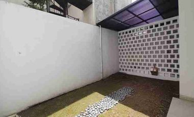 Rumah Mewah Disewakan Murah Di Laguna Spring Jogjakarta