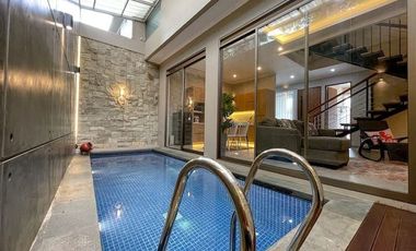 Rumah Villa Mewah di Kawasan Premium Cigadung Dago Bandung Utara