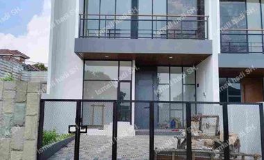 Setra Duta Rumah Siap Huni dekat Kampus dan Tol Pasteur di Sarijadi kota Bandung.