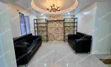 Newly renovated House with Hot tub & Sauna