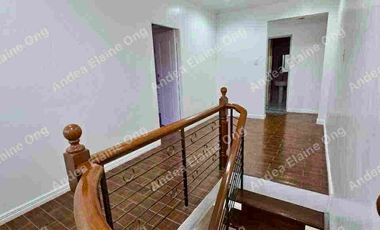 Newly renovated House with Hot tub & Sauna