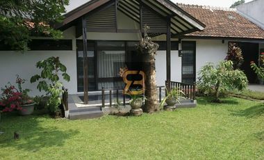 Termurah Rumah Hitung Tanah Lokasi Istimewa di Turangga Buah batu Bandung