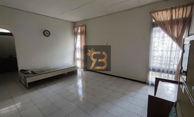 Termurah Rumah Hitung Tanah Lokasi Istimewa di Turangga Buah batu Bandung