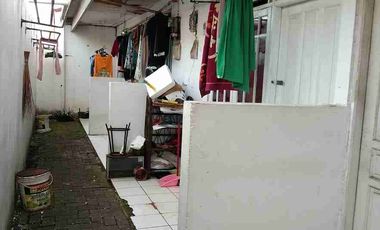 Dijual 1 Rumah dan 6 unit kontrakan di Pondok Labu Jakarta Selatan