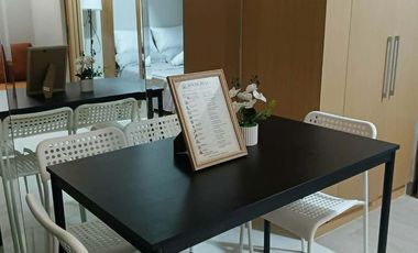 FOR RENT: 1-Bedroom Condo at Uptown Parksuites Tower 2, BGC