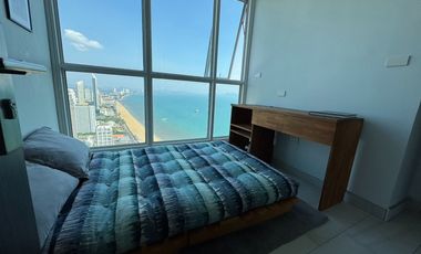 Cetus Luxury Beachfront Condo With Panoramic Seaview