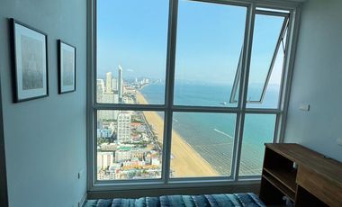 Cetus Luxury Beachfront Condo With Panoramic Seaview