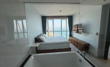 Cetus Luxury Beachfront Condo With Panoramic Seaview