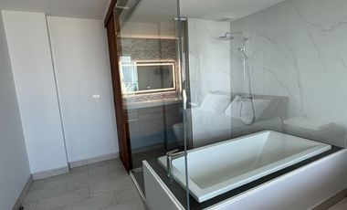 Cetus Luxury Beachfront Condo With Panoramic Seaview