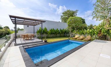 🌴 EXCLUSIVE FREEHOLD VILLA FOR SALE IN PERERENAN, CANGGU 🌴
Luxury Tropical Living with Stunning Rice Field Views