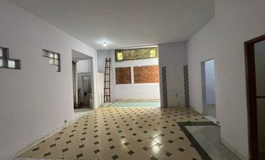 Dijual rumah hitung tanah di lokasi super strategis Terogong, Gandaria Selatan, Jakarta Selatan