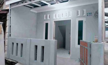 Siap huni legalitas SHM free pagar dan canopi..