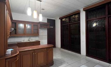 Good Deal! Rumah Karang Asem Mega Kuningan LT 540 m², Bawah NJOP, One Gate System