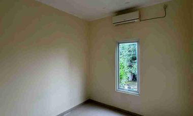 Dijual Cepat Rumah Townhouse Lokasi Strategis Di Andara Depok Dekat TOL