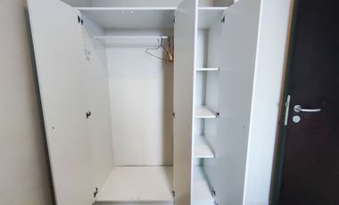 Disewakan Apartemen Puri Mansion Dengan 1 Kamar Tidur Kondisi Furnish Dengan View Langsung Kolam Renang Dengan Harga Termurah 40 Juta/Tahun NET