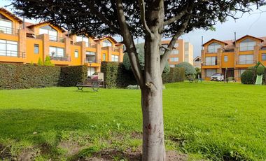 CASA EN CODOMINIO CERRADO CHIA