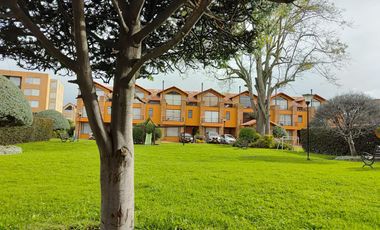 CASA EN CODOMINIO CERRADO CHIA