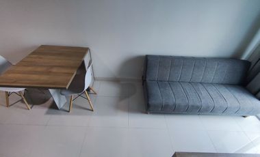 Disewakan Apartemen Puri Mansion 1 Kamar Tidur Kondisi Furnish Rapih Bersih Bonus View Langsung Kolam Renang Harga Termurah