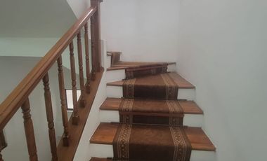 Casa en alquiler de 4 dormitorios en Urbanización Las Pirámides – Samborondón