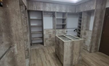 Casa en alquiler de 4 dormitorios en Urbanización Las Pirámides – Samborondón