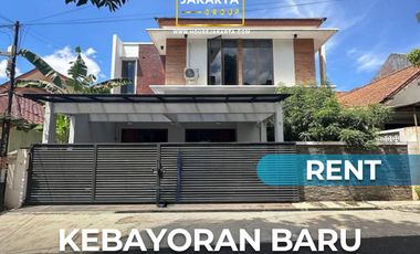 rumah kebayoran baru siap huni