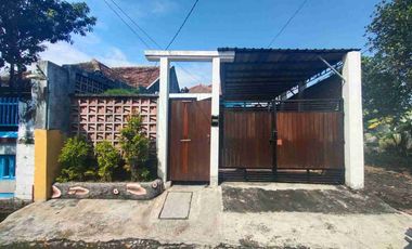 Dijual via lelang rumah di buyut ngungseng Gedangan Sidoarjo
