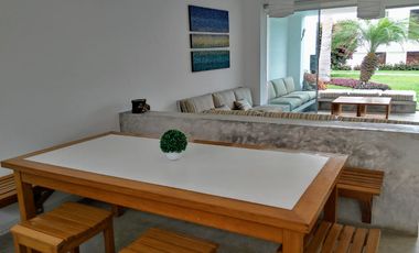 Vendo linda casa de playa en Club Sol y Mar - Km 98.5 Panamericana Sur, Asia. US$330,000.00