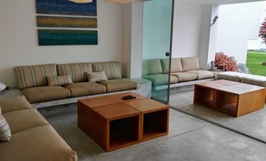 Vendo linda casa de playa en Club Sol y Mar - Km 98.5 Panamericana Sur, Asia. US$330,000.00