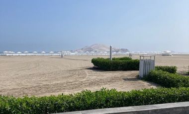 Vendo linda casa de playa en Club Sol y Mar - Km 98.5 Panamericana Sur, Asia. US$330,000.00