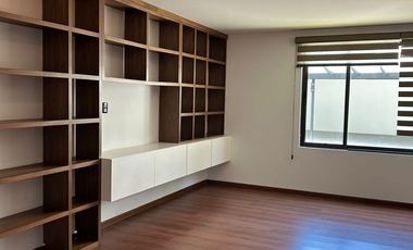 Casa en Venta en San Carlos Metepec