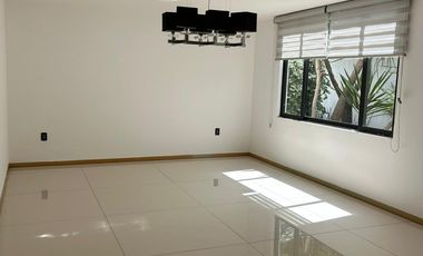 Casa en Venta en San Carlos Metepec