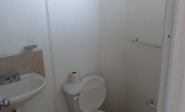 SE RENTA casa semi-amueblada en Villedos