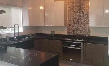Casa en VENTA, Cumbres Puerta de Hierro